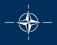 Flaga NATO© NATO