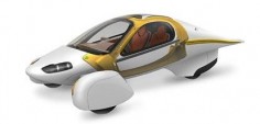 Aptera Typ-1 z widoczną klatką bezpieczeństwa